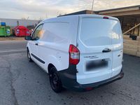 Usado Ford Transit 100 HP (73 kW) 2018 Branco Sedan