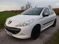 Gebraucht Peugeot 206+ 73 PS (53 kW) 2009 Weiß Kleinwagen
