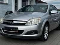 Gebraucht Opel Astra Cosmo 140 PS (102 kW) 2007 Silber Coupé
