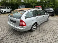 Gebraucht Mercedes C200 100 PS (73 kW) 2000 Andere farben Limousine