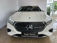 Gebraucht Mercedes E300 Advanced 313 PS (230 kW) 2024 Unilack polarweiß Kombi