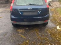Usata Ford Fiesta 69 CV (50 kW) 2003 Blu Utilitaria