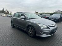 Gebraucht Hyundai i30 2012 Grau Limousine