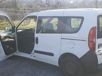 Gebraucht Opel Combo 120 PS (88 kW) 2013 Weiß Van / Kleinbus