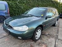Gebraucht Ford Mondeo 131 PS (96 kW) 1999 Grün Kombi