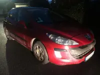 Gebraucht Peugeot 308 Tendance 120 PS (88 kW) 2009 Rot Kleinwagen