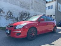 Gebraucht Hyundai i30 Edition 109 PS (80 kW) 2010 Rot Kombi