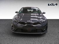 Gebraucht Kia Ceed Spirit 140 PS (102 kW) 2025 Penta metall Kleinwagen