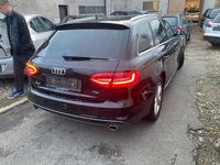 Gebraucht Audi A4 Attraction 204 PS (150 kW) 2014 Schwarz Limousine