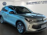 Neu VW Tayron 130 PS (95 kW) 2026 Silber SUV