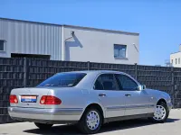 Gebraucht Mercedes E200 Elegance 136 PS (100 kW) 1998 Silber Limousine