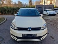 Gebraucht VW Touran 150 PS (110 kW) 2023 Beige Van / Kleinbus
