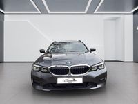 Gebraucht BMW 330e Advantage 184 PS (135 kW) 2021 Grau Kombi
