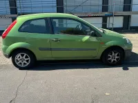 Gebraucht Ford Fiesta 60 PS (44 kW) 2005 Grün Kleinwagen