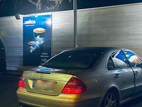 Gebraucht Mercedes E200 163 PS (119 kW) 2005 Silber Limousine