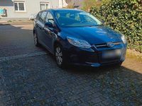 Gebraucht Ford Focus Ambiente 101 PS (74 kW) 2014 Blau Kombi