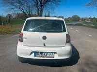 Używany VW Fox 60 KM (44 kW) 2009 Biały Hatchback