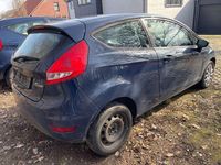 Gebraucht Ford Fiesta Trend 60 PS (44 kW) 2009 Blazerblau Kleinwagen