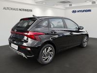 Neu Hyundai i20 Trend 101 PS (74 kW) 2025 Schwarz (phantom black / met) Limousine