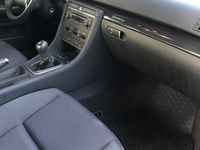 Gebraucht Audi A4 163 PS (119 kW) 2002 Rot Limousine