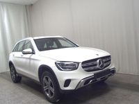 Gebraucht Mercedes GLC300 AMG line 245 PS (180 kW) 2022 Weiss SUV