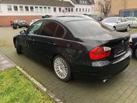 gebraucht BMW 320 320 i