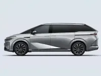 Neu XPENG X9 235 kW (320 PS) 2026 Silber frost silver Van / Kleinbus