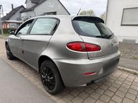 Gebraucht Alfa Romeo 147 105 PS (77 kW) 2008 Grau Kleinwagen
