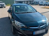 Gebraucht Opel Astra Edition 170 PS (125 kW) 2015 Limousine