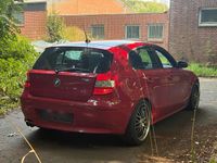 Gebraucht BMW 130 265 PS (194 kW) 2006 Rot Kleinwagen