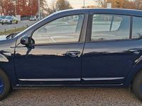 Gebraucht Dacia Sandero Lauréate 75 PS (55 kW) 2012 Blau Limousine