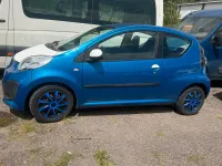 Gebraucht Citroën C1 68 PS (50 kW) 2012 Blau Kleinwagen