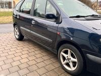 Gebraucht Renault Scénic 107 PS (78 kW) 2000 Van / Kleinbus