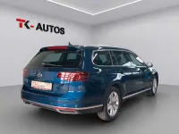 Gebraucht VW Passat Elegance 190 PS (139 kW) 2020 Aquamarinblau metallic Kombi