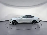 Neu BMW 520 M Sport 197 PS (144 kW) 2026 Weiß Limousine