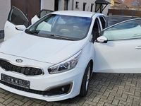 Gebraucht Kia Ceed Platinum Edition 136 PS (100 kW) 2016 Weiß Kleinwagen