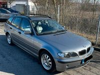 Gebraucht BMW 320 150 PS (110 kW) 2005 Grau Kombi