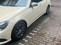 Gebraucht Mercedes 220 170 PS (125 kW) 2016 Andere farben Limousine