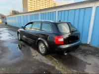 Gebraucht Audi A4 130 PS (95 kW) 2004 Schwarz Kombi