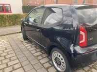 Second-hand VW up! move up! 60 CP (44 kW) 2012 Negru Hatchback