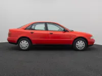 Second-hand Audi A4 101 CP (74 kW) 1995 Roșu Berlinǎ