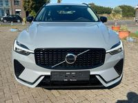 Gebraucht Volvo XC60 Plus 250 PS (183 kW) 2024 Grau SUV