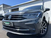 Gebraucht VW Tiguan Life 150 PS (110 kW) 2023 Delfingrau SUV