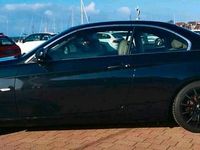 Gebraucht BMW 320 Cabriolet 184 PS (135 kW) 2011 Schwarz Cabrio