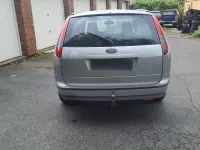 Gebraucht Ford Focus Ghia 145 PS (106 kW) 2005 Grau Kombi