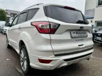 Gebraucht Ford Kuga Vignale 179 PS (131 kW) 2019 Arktisweiß (metallic) SUV