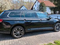 Second-hand VW Passat 150 CP (110 kW) 2018 Negru Break