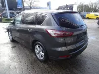 Gebraucht Ford S-MAX Titanium 150 PS (110 kW) 2022 Grau Van / Kleinbus