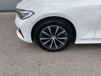 Gebraucht BMW 320 190 PS (139 kW) 2019 Alpinweiss iii Kombi