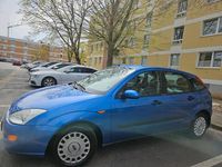 Używany Ford Focus 102 KM (75 kW) 1999 Niebieski Hatchback